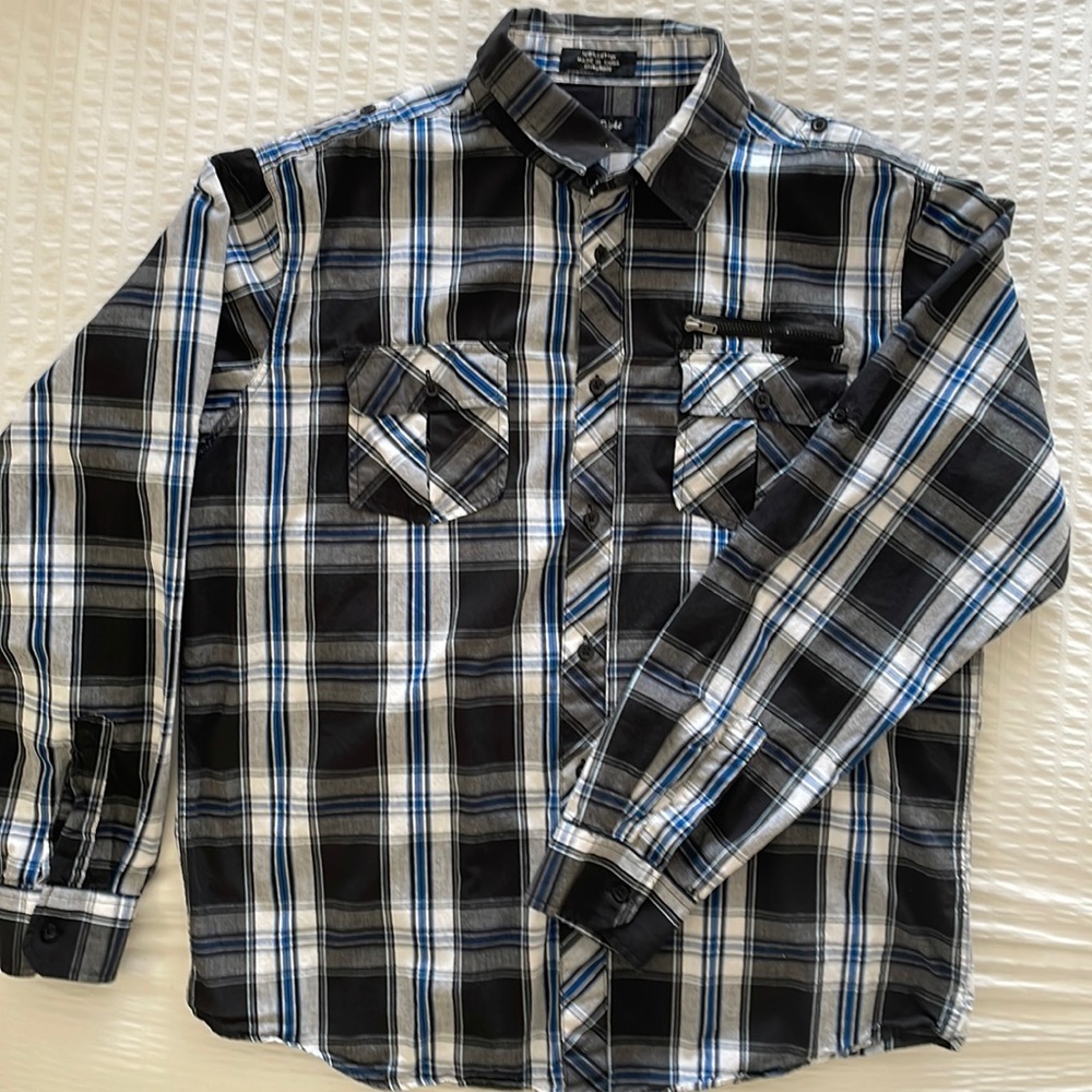 Eighty Eight Men’s Plaid Button-down